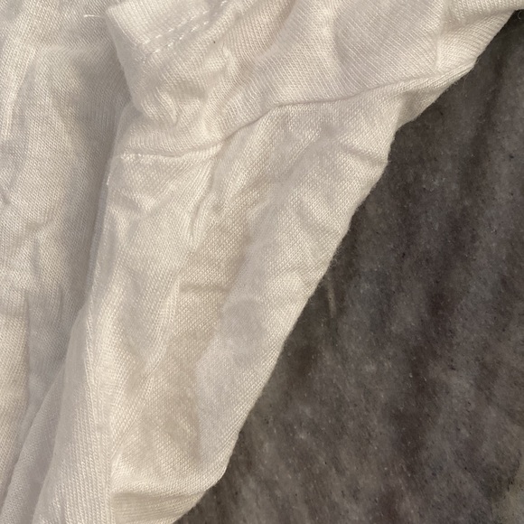 Zara | Basic White T-Shirt | Pre-Loved - Picture 6 of 6